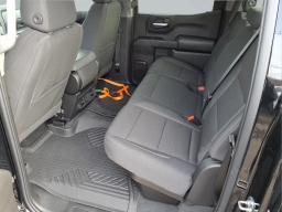 Chevrolet Silverado 1500 Custom Trail Boss 4WD Crew Cab 157" 2026