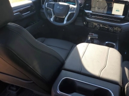 Chevrolet Silverado 1500 LT Trail Boss 4WD Crew Cab 157" 2026