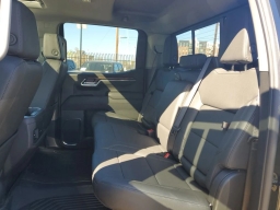 Chevrolet Silverado 1500 LT Trail Boss 4WD Crew Cab 157" 2026