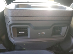 Chevrolet Silverado 1500 LT Trail Boss 4WD Crew Cab 157" 2026