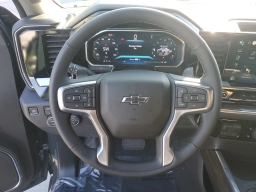 Chevrolet Silverado 1500 LT Trail Boss 4WD Crew Cab 157" 2026