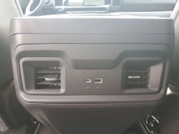 Chevrolet Silverado 1500 LT Trail Boss 4WD Crew Cab 157" 2026