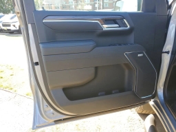 Chevrolet Silverado 1500 LT Trail Boss 4WD Crew Cab 157" 2026