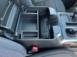 Chevrolet Silverado 1500 LT Trail Boss 4WD Crew Cab 147" 2026