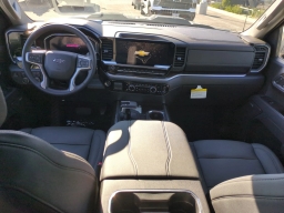 Chevrolet Silverado 1500 LT Trail Boss 4WD Crew Cab 157" 2026