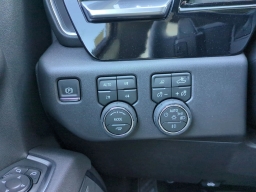 Chevrolet Silverado 1500 LT Trail Boss 4WD Crew Cab 157" 2026