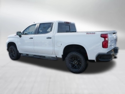 Chevrolet Silverado 1500 LT Trail Boss 4WD Crew Cab 157" 2026