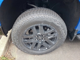 Chevrolet Silverado 1500 LT Trail Boss 4WD Crew Cab 157" 2026