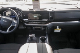 Chevrolet Silverado 1500 LT Trail Boss 4WD Crew Cab 157" 2026