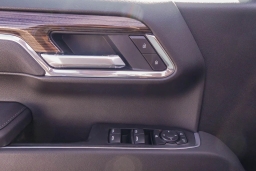 Chevrolet Silverado 1500 LT Trail Boss 4WD Crew Cab 157" 2026