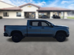 Chevrolet Silverado 1500 LT Trail Boss 4WD Crew Cab 157" 2026