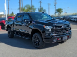 Chevrolet Silverado 1500 LT Trail Boss 4WD Crew Cab 157" 2026