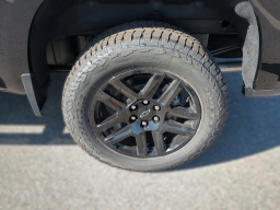 Chevrolet Silverado 1500 LT Trail Boss 4WD Crew Cab 157" 2026