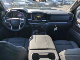 Chevrolet Silverado 1500 LT Trail Boss 4WD Crew Cab 157" 2026