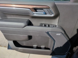 Chevrolet Silverado 1500 LT Trail Boss 4WD Crew Cab 157" 2026