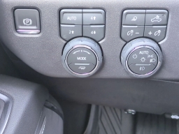 Chevrolet Silverado 1500 LT Trail Boss 4WD Crew Cab 157" 2026