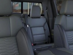 Chevrolet Silverado 1500 ZR2 4WD Crew Cab 147" 2026