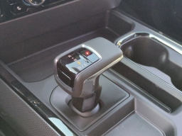 Chevrolet Silverado 1500 ZR2 4WD Crew Cab 147" 2026