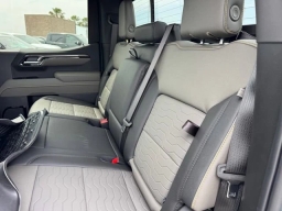 Chevrolet Silverado 1500 ZR2 4WD Crew Cab 147" 2026