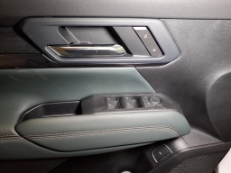 GMC Terrain AWD AT4 4dr 2026