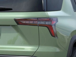 Chevrolet Equinox FWD LT 4dr 2026