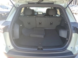 Chevrolet Equinox FWD LT 4dr 2026