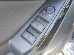 Chevrolet Equinox FWD LT 4dr 2026