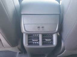 Chevrolet Equinox FWD LT 4dr 2026