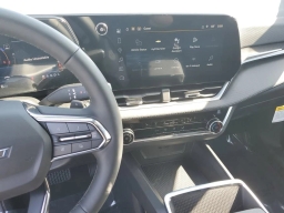 Chevrolet Equinox FWD LT 4dr 2026