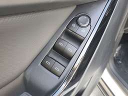 Chevrolet Equinox FWD LT 4dr 2026