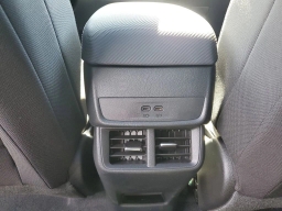 Chevrolet Equinox FWD LT 4dr 2026