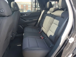 Chevrolet Equinox FWD LT 4dr 2026