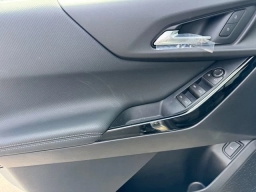 Chevrolet Equinox FWD LT 4dr 2026