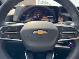 Chevrolet Equinox FWD LT 4dr 2026