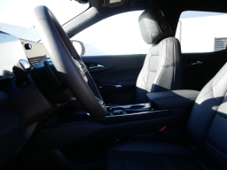 Chevrolet Equinox AWD LT 4dr 2026