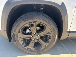 Chevrolet Equinox AWD LT 4dr 2026