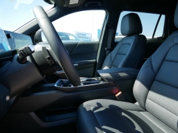 Chevrolet Equinox AWD LT 4dr 2026