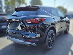 Chevrolet Blazer LT FWD 4dr 2026