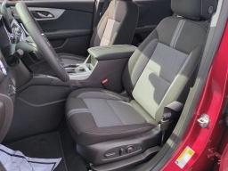 Chevrolet Blazer LT FWD 4dr 2026