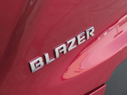 Chevrolet Blazer LT FWD 4dr 2026