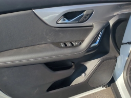 Chevrolet Blazer LT FWD 4dr 2026