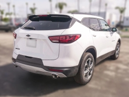 Chevrolet Blazer LT FWD 4dr 2026