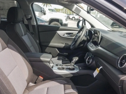 Chevrolet Blazer LT FWD 4dr 2026