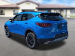 Chevrolet Blazer LT FWD 4dr 2026