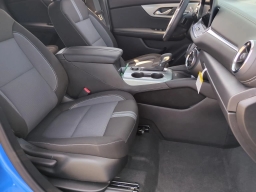 Chevrolet Blazer LT FWD 4dr 2026