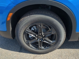 Chevrolet Blazer LT FWD 4dr 2026