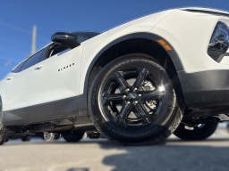 Chevrolet Blazer LT AWD 4dr 2026