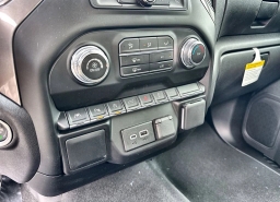 GMC Sierra 1500 Pro 2WD Reg Cab 126" 2026