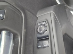 GMC Sierra 1500 Pro 4WD Reg Cab 140" 2025