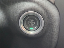 GMC Sierra 1500 Pro 4WD Reg Cab 140" 2025